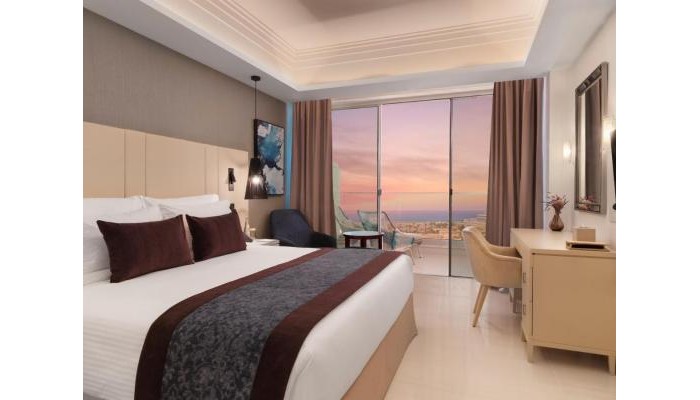 Amanti, Madefortwo Hotels poza 5