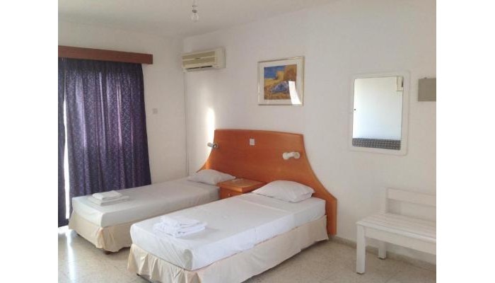 Florea Hotel Apartments poza 7