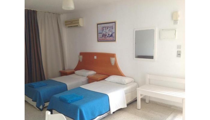 Florea Hotel Apartments poza 4