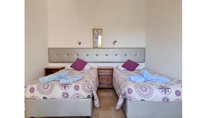 Florence Apartments poza 2