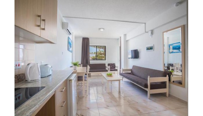 Christabelle Hotel Apartments poza 4