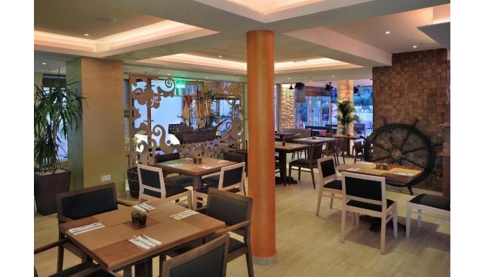 Hotel Nelia Gardens poza 14