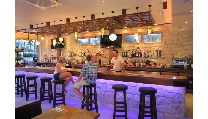 Hotel Nelia Gardens poza 20