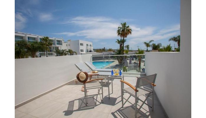 Limanaki Beach Hotel & Suites poza 12