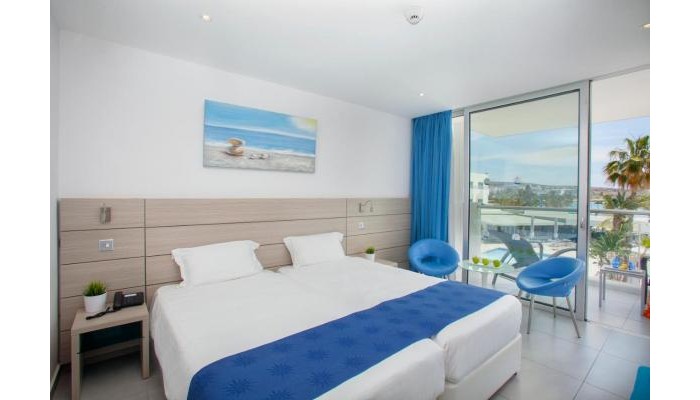 Limanaki Beach Hotel & Suites poza 3