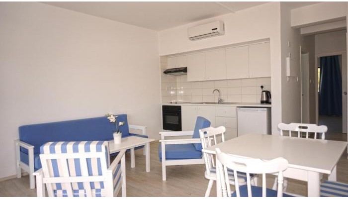 Liquid Hotel Apartments poza 11
