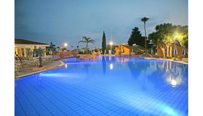 Makronissos Village poza 30