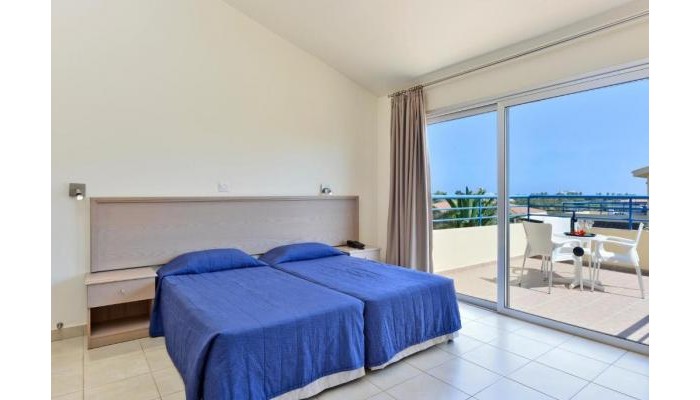 Makronissos Village poza 6