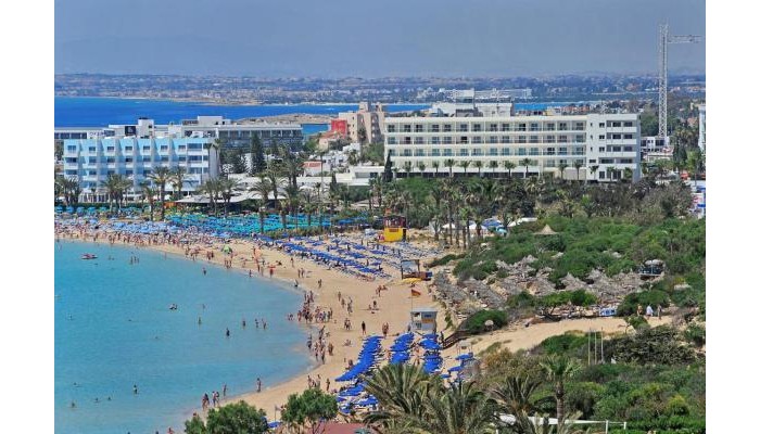 Nelia Beach Hotel poza 3
