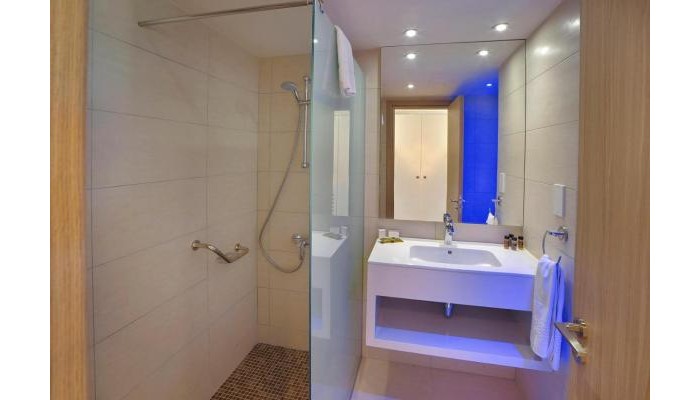 Nelia Beach Hotel poza 14