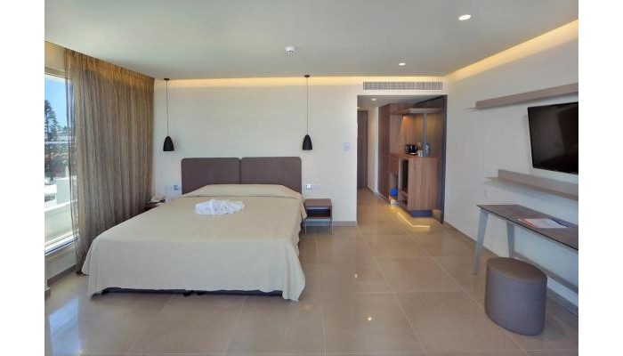 Nelia Beach Hotel poza 17