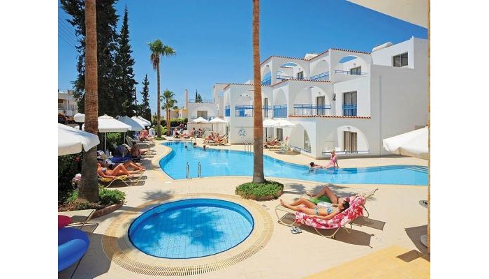 Petrosana Hotel Apartments poza 2