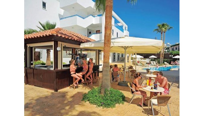 Petrosana Hotel Apartments poza 3