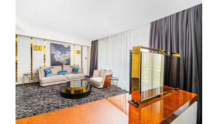 Chamada Prestige Hotel, Casino & Spa poza 5