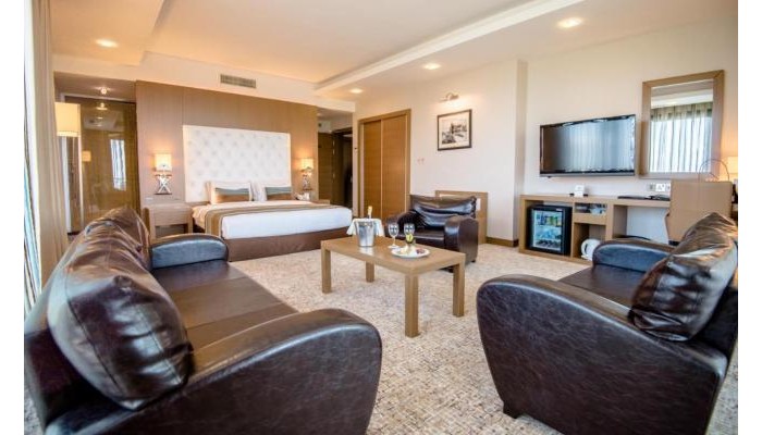 Korineum Golf Resort poza 7