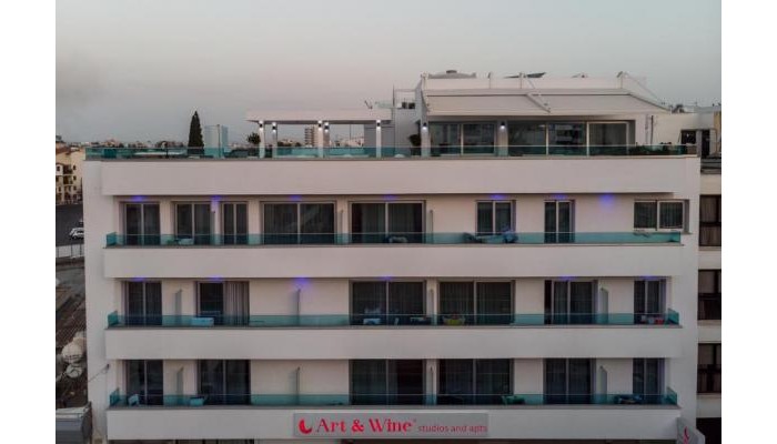 Art & Wine Studios And Apts poza 0