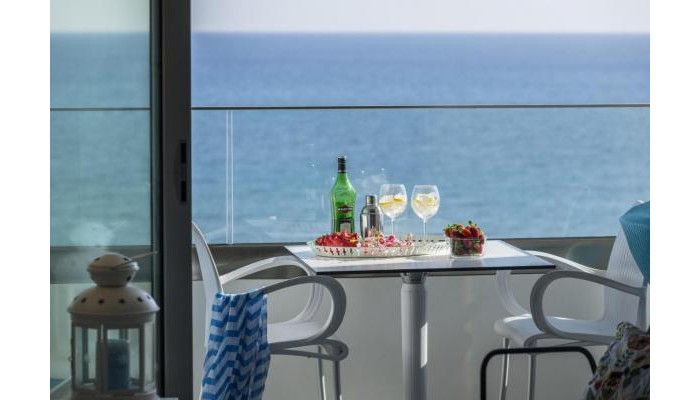 Poza pentru Hotel Mackenzie Zoe Seafront Suite 3651-1697529796 Hotel Mackenzie Zoe Seafront Suite poza 10