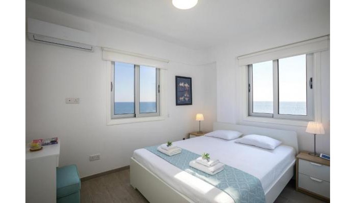 Poza pentru Hotel Mackenzie Zoe Seafront Suite 5425-1697529779 Hotel Mackenzie Zoe Seafront Suite poza 5