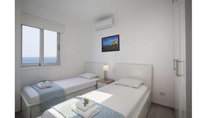 Poza pentru Hotel Mackenzie Zoe Seafront Suite 613-1697529770 Hotel Mackenzie Zoe Seafront Suite poza 2