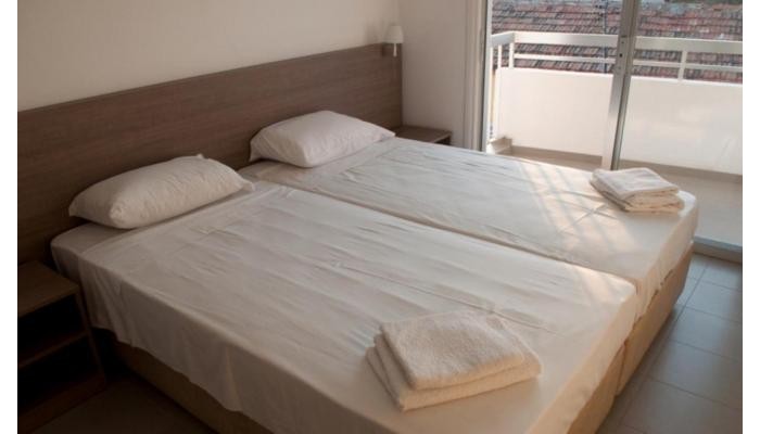 Hotel St. George Rent Rooms poza 1