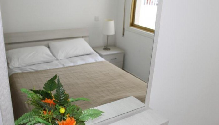 Tiffany City Apartments poza 5