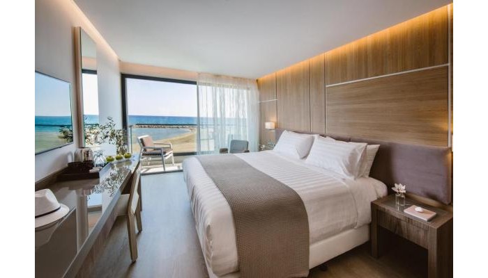 Lebay Beach Hotel poza 1