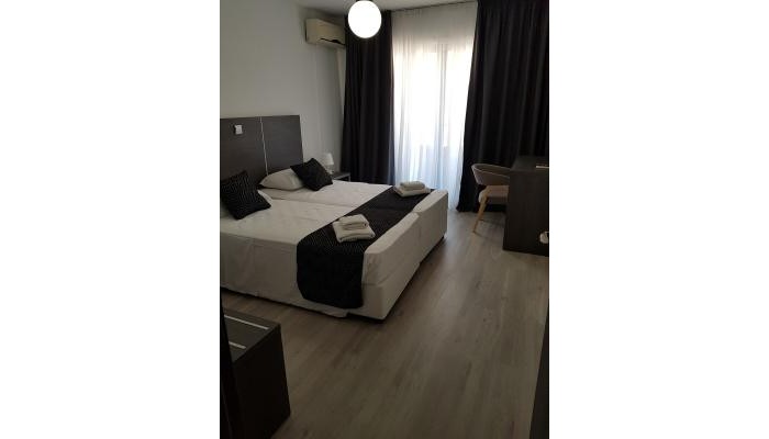 Les Palmiers Petrou Apartments poza 1