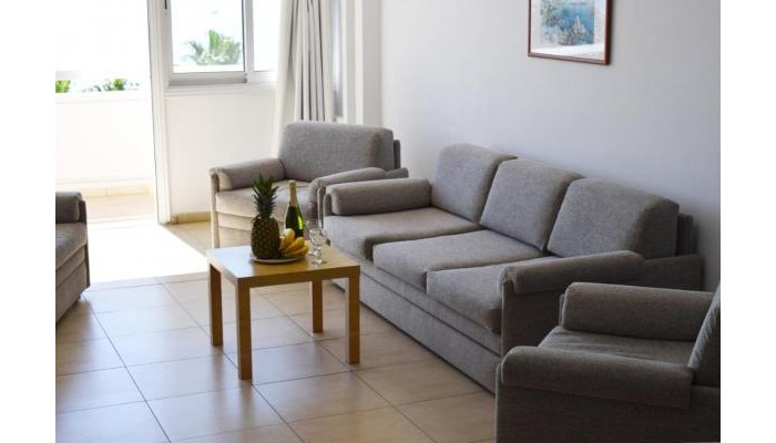 Sun Hall Beach Hotel Apartments poza 6