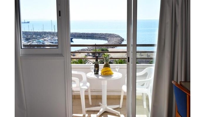 Sun Hall Beach Hotel Apartments poza 7