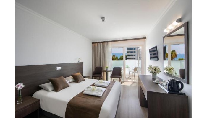 Hotel Kapetanios Limassol poza 4