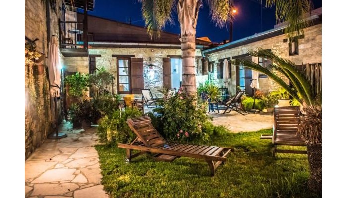 Hotel Nikis House poza 4