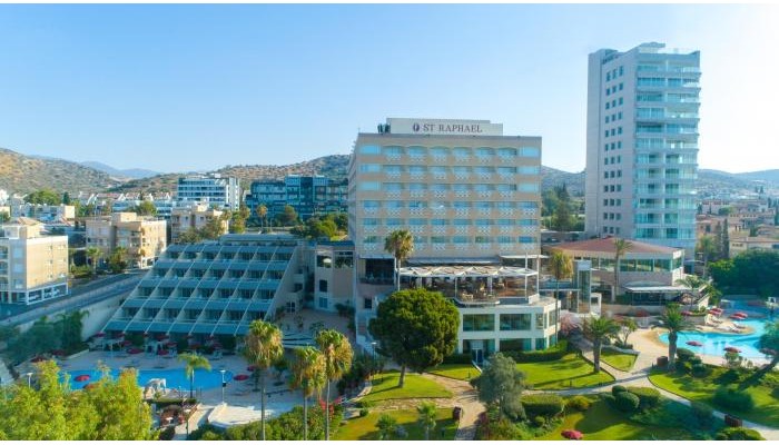 The Tower At St Raphael Resort poza 0