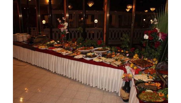 La Hotel & Resort poza 3