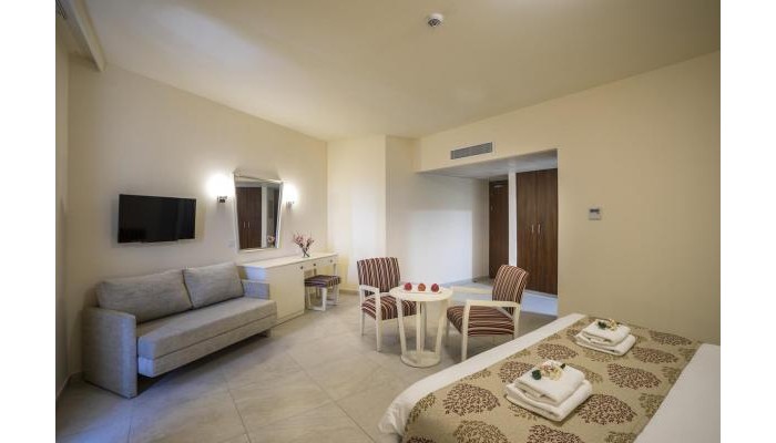 Aquamare Beach Hotel And Spa poza 22