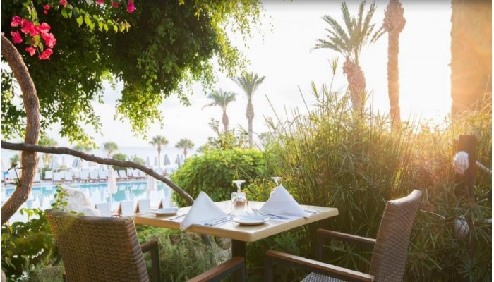 Coral Beach Hotel & Resort poza 8