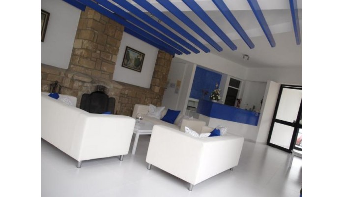 Hilltop Gardens Hotel Apartments poza 1