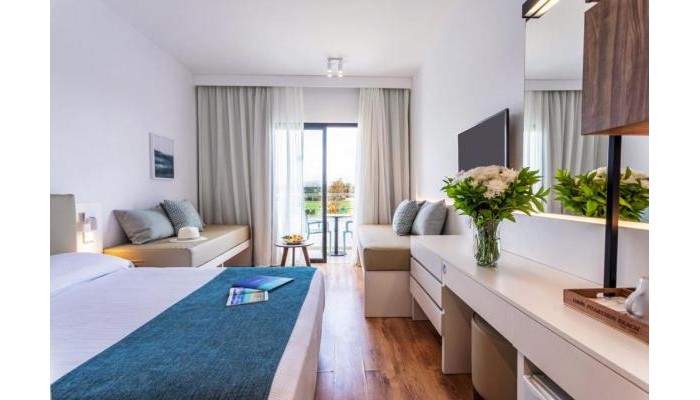 Hotel Louis Phaethon Beach poza 3