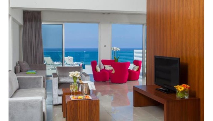 King Evelthon Beach Hotel And Resort poza 6