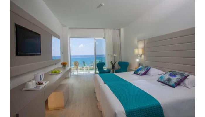 King Evelthon Beach Hotel And Resort poza 8