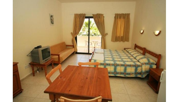 New York Plaza Hotel Apartments poza 2