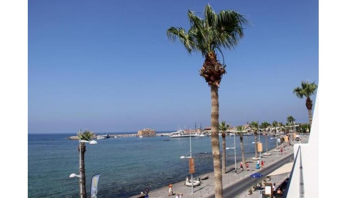 Paphinia Seaview Apartments poza 5