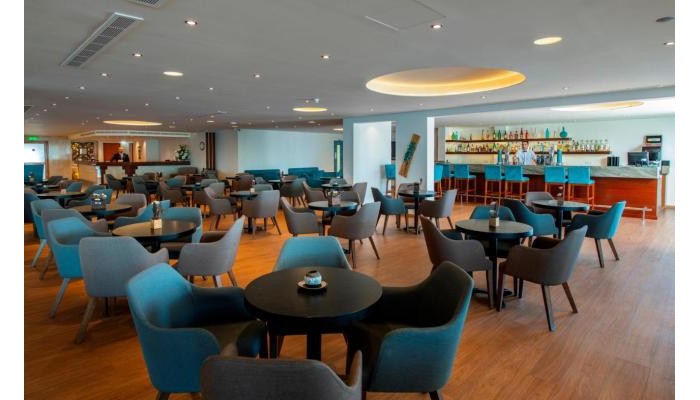 Queen's Bay Hotel poza 11