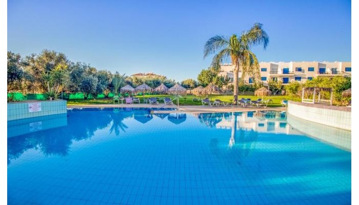 Captain Karas Holiday Apartments poza 0
