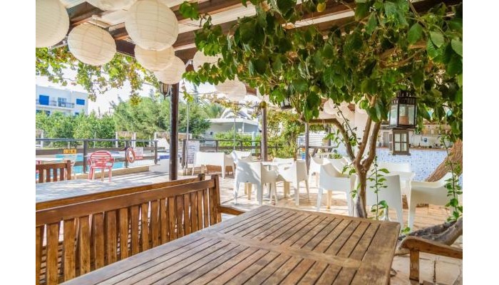 Captain Karas Holiday Apartments poza 20