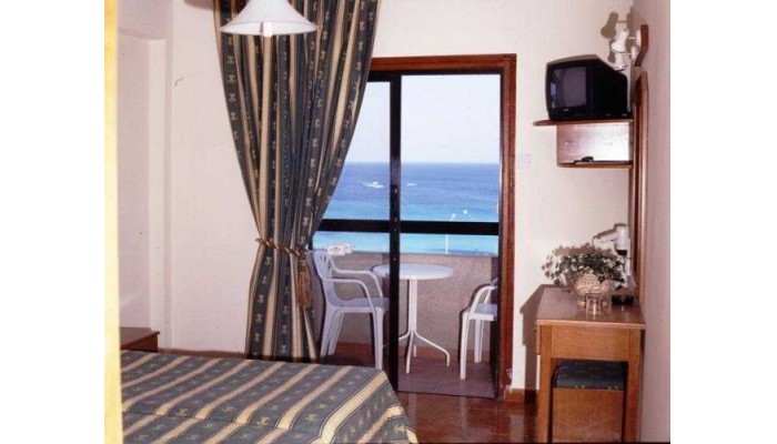 Hotel Chrystalla poza 2