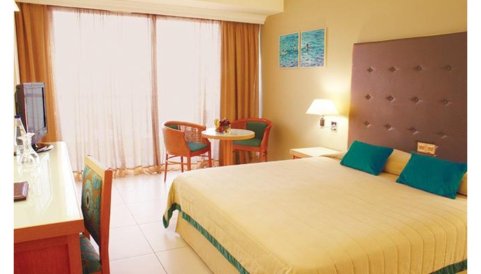 Hotel Sunrise Beach poza 1