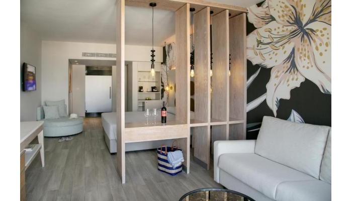 Vangelis Hotel & Suites poza 3